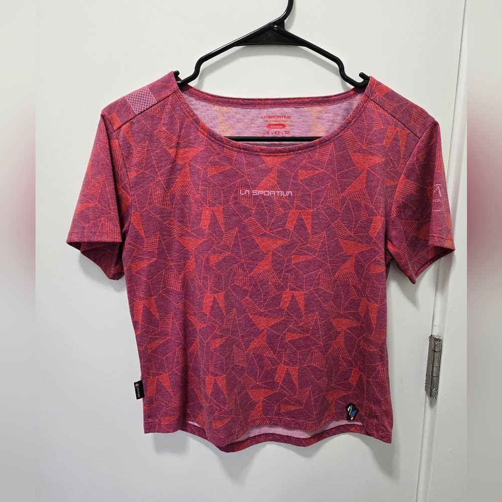 La Sportiva Women's Dimension Tee Red